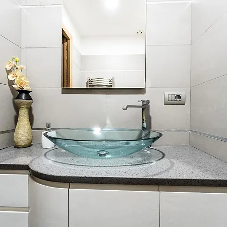 Domus Villae Spanish Steps アパート ローマ