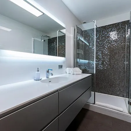 Domus Villae Spanish Steps アパート